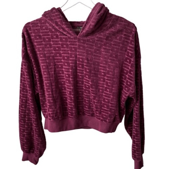 Guess Velour Pullover sweatshirt NWT - Picture 1 of 10